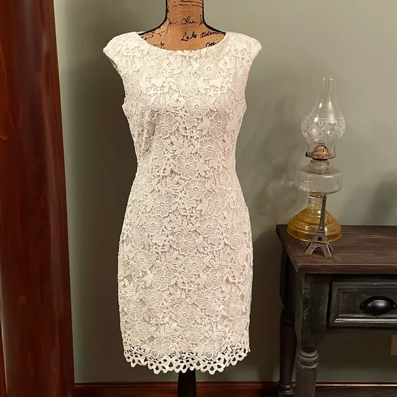Lauren Ralph Lauren | Dresses | Lauren Ralph Lauren Lace Dress Size 8 Nwt |  Poshmark